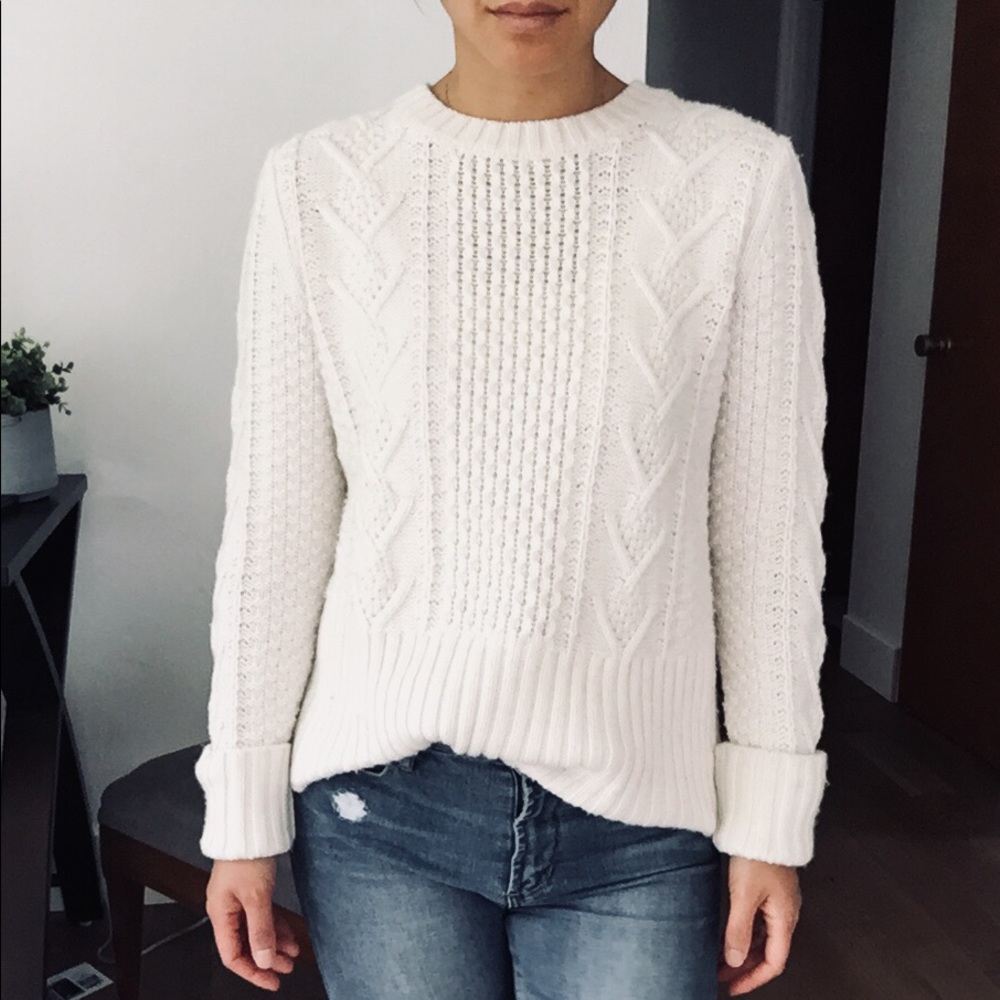 Gap cream textured sweater